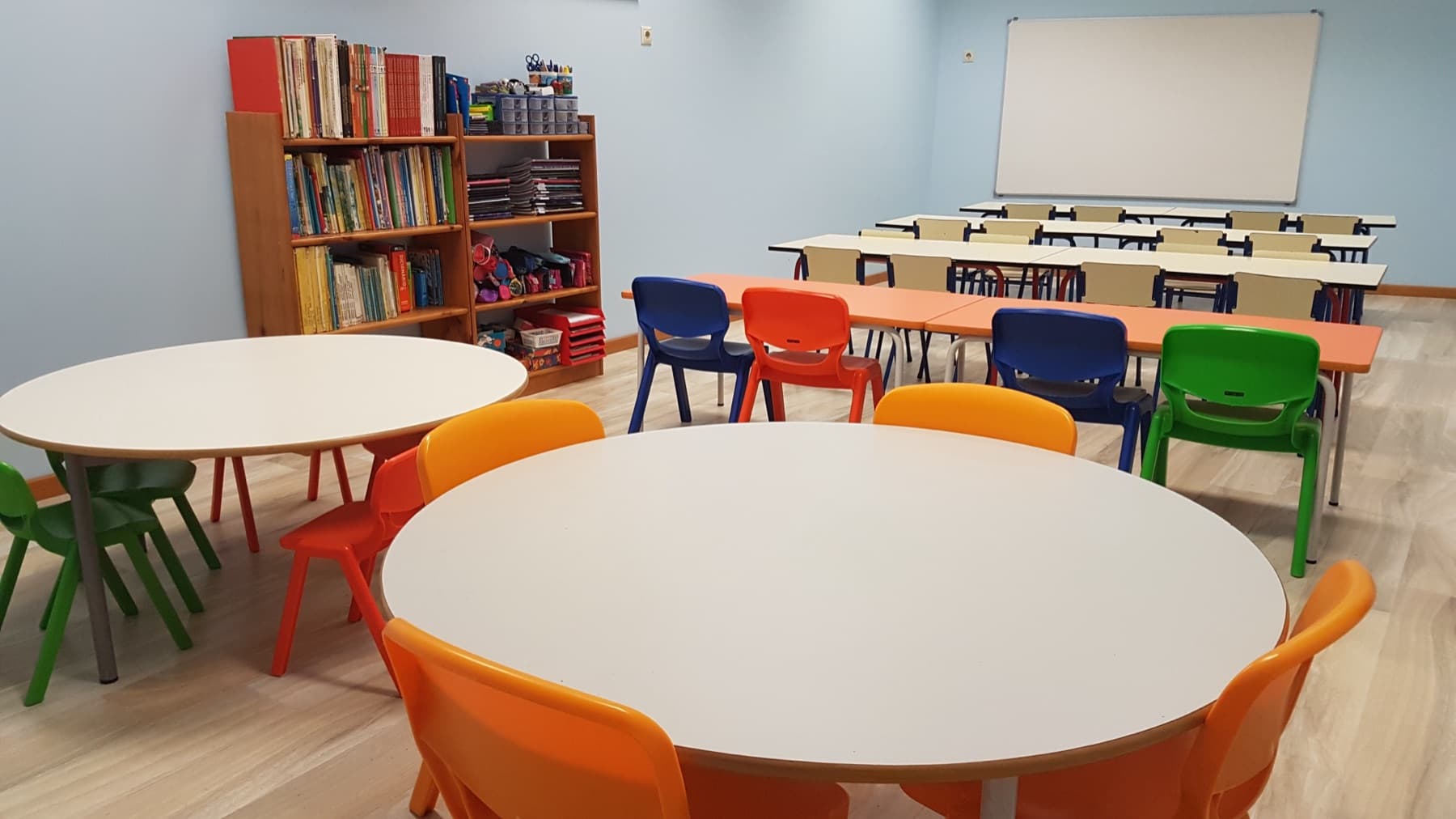 Sala de Centro de Estudo d’A Girafa, em Rio Tinto